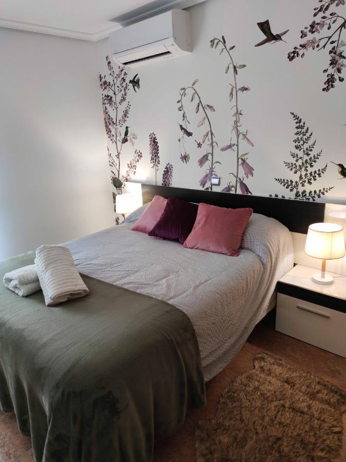 Apartamento Plaza Mayor Трухильо Экстерьер фото