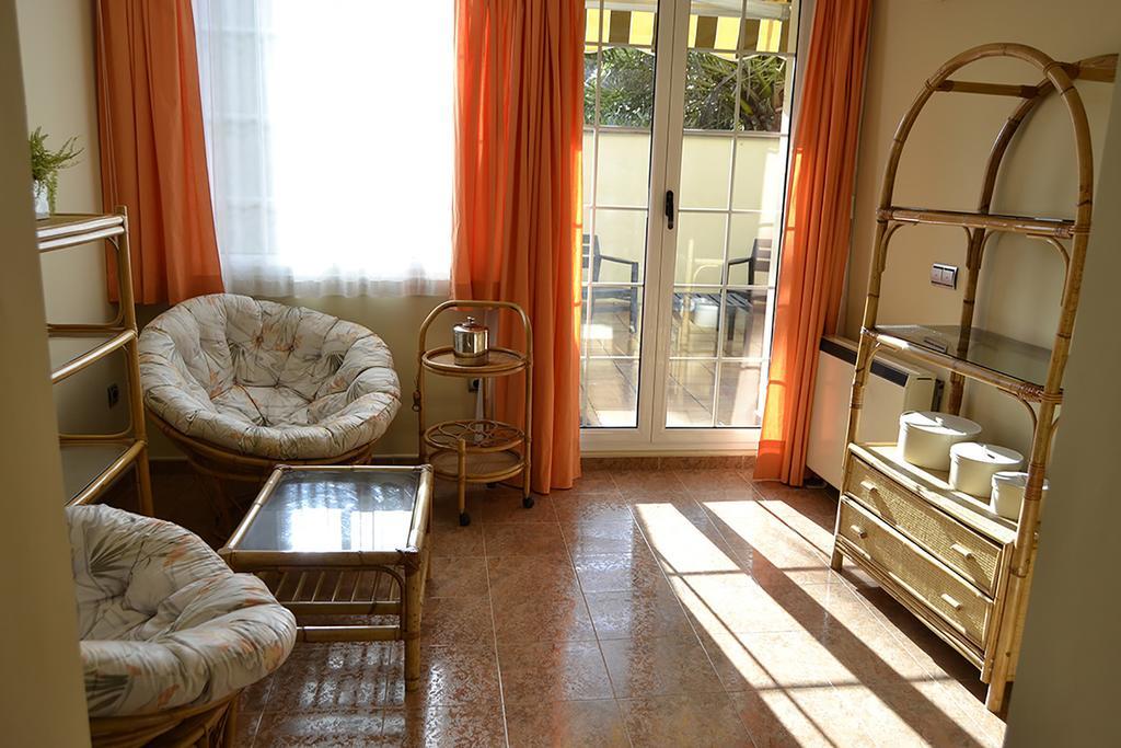 Apartamento Plaza Mayor Трухильо Экстерьер фото